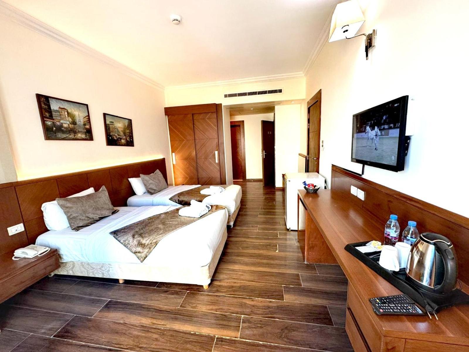 King Suites Hotel Beirute Exterior foto